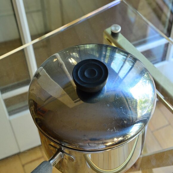 REVERE WARE 2 Qt Copper Bottom Pot With Lid - Picture 4 of 10